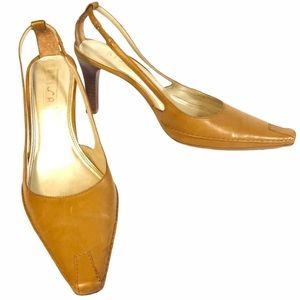 Unisa Ammie II Slingback Heels 7.5 B Tan